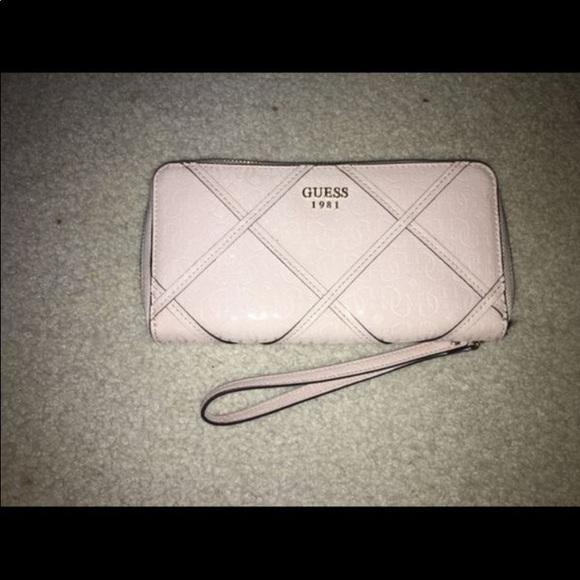 Guess Handbags - guess wallet
